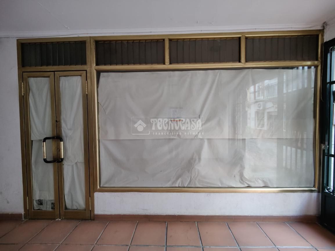 Premises for sale in Cabra