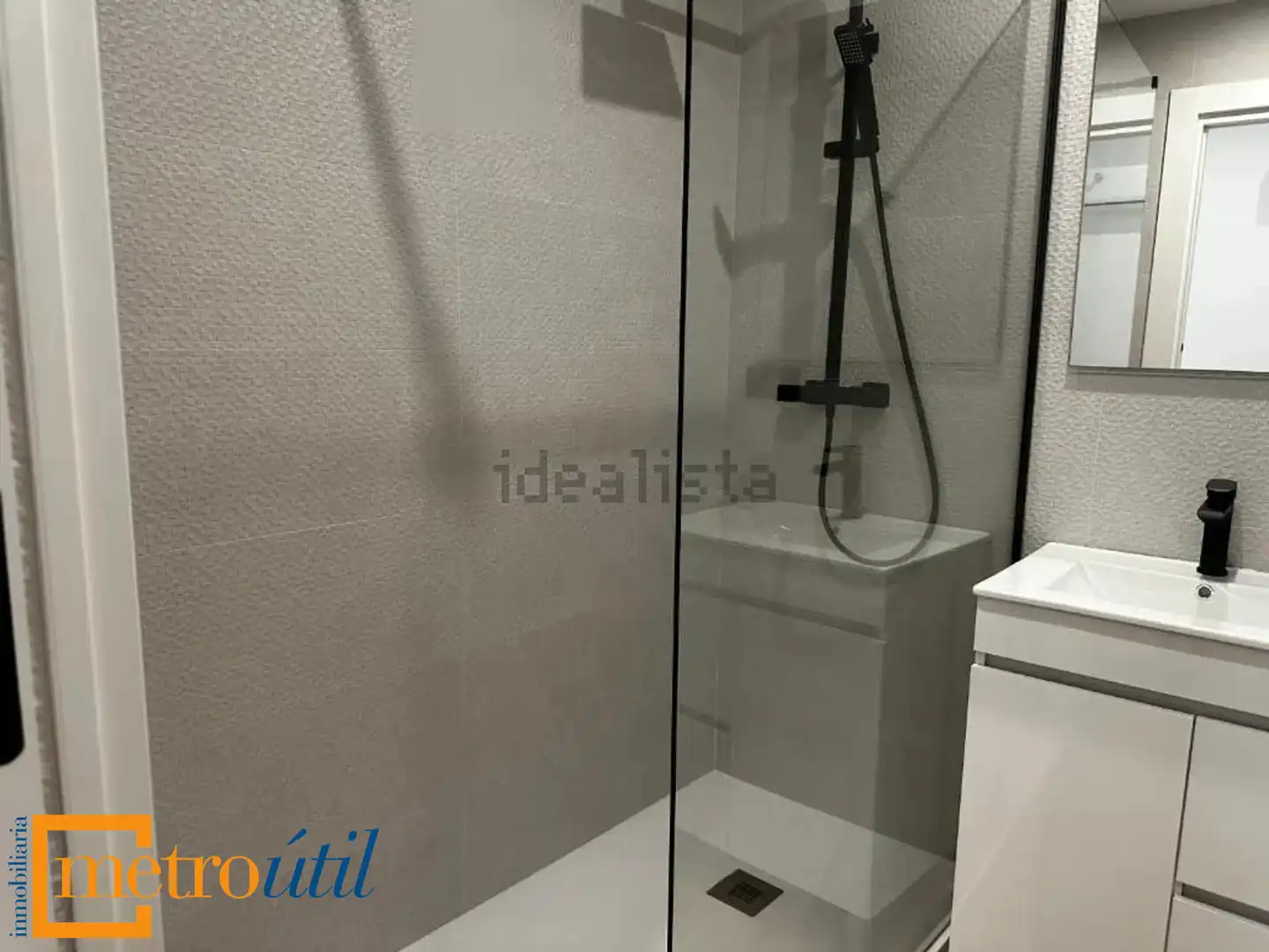 Baño de Estudio en venta en Salamanca con Aire acondicionado, Calefacción y Parquet