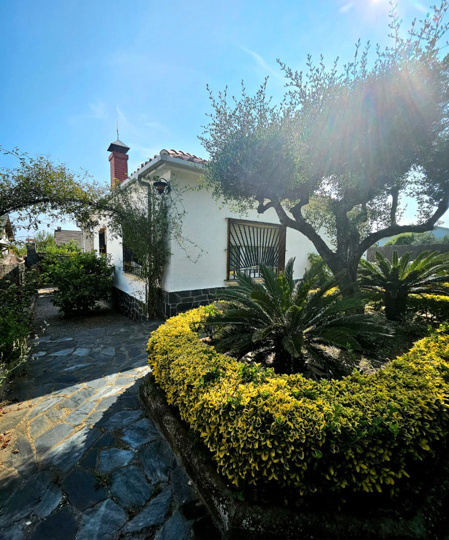 Jardí de Casa o xalet en venda en Cànoves I Samalús amb Aire condicionat, Calefacció i Jardí privat