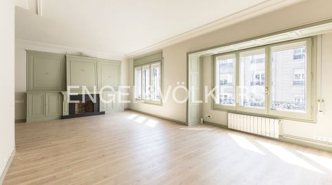 Foto 2 de Piso en venta en El Putget i el Farró, Barcelona Capital