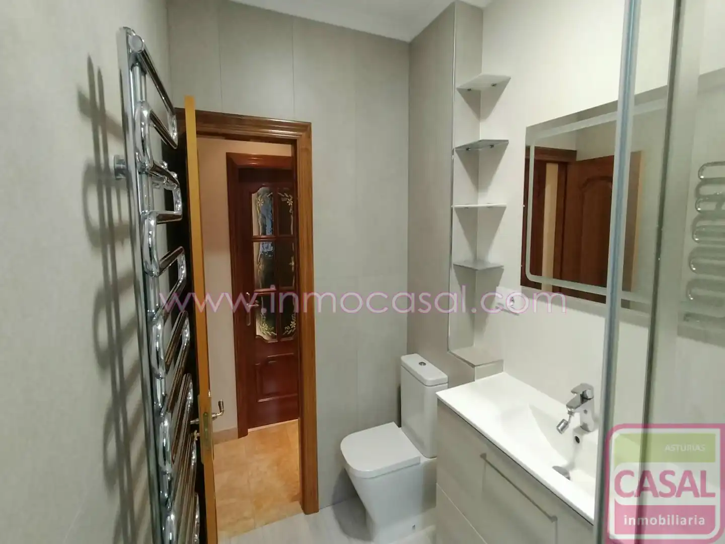 Bathroom of Flat for rent in Mieres (Asturias)  with Heating, Terrace and Storage room