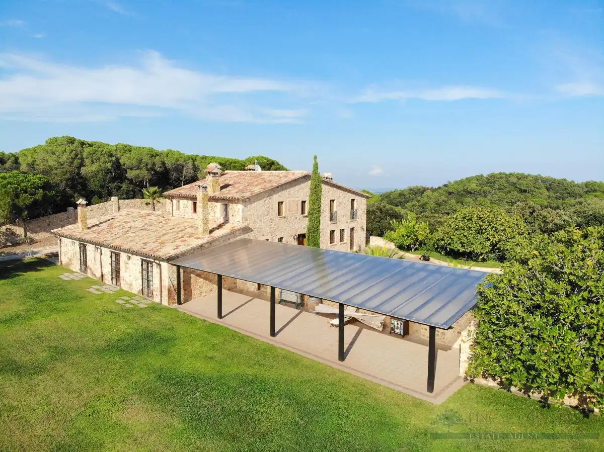 Terrace of Country homes for sale in Castell d'Aro, Platja d'Aro i s'Agaró  with Air Conditioner, Heating and Terrace
