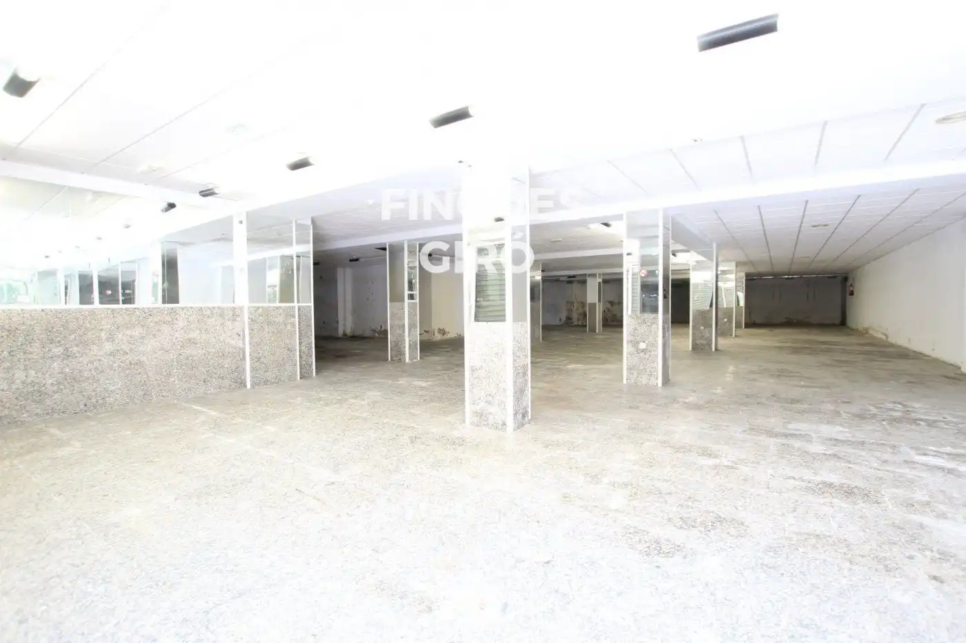 Business premises to rent in via dels paisos catalans, imagen 2