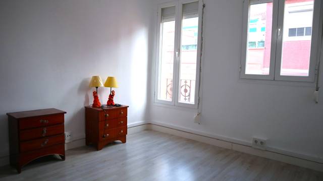 Piso en Venta en Calle de Jaime Vera en Puerta del Ángel