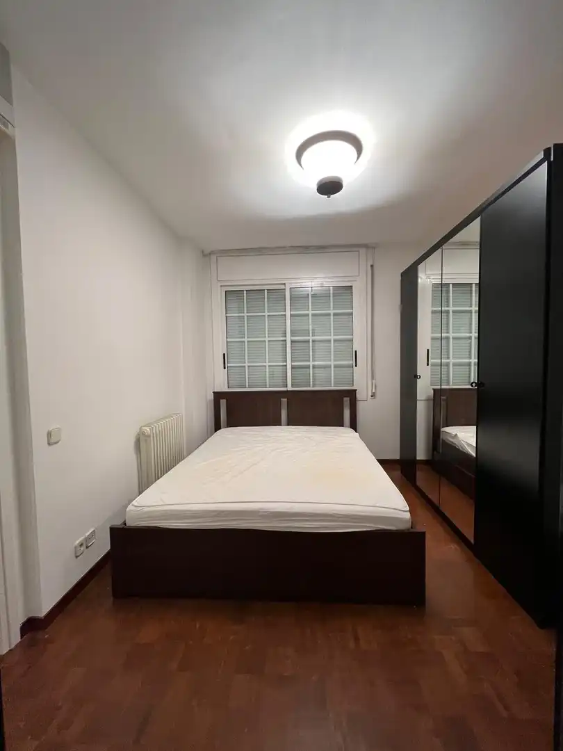 Schlafzimmer von Wohnung zum Verkauf in Barcelona mit Klimaanlage, Heizung und Parkett