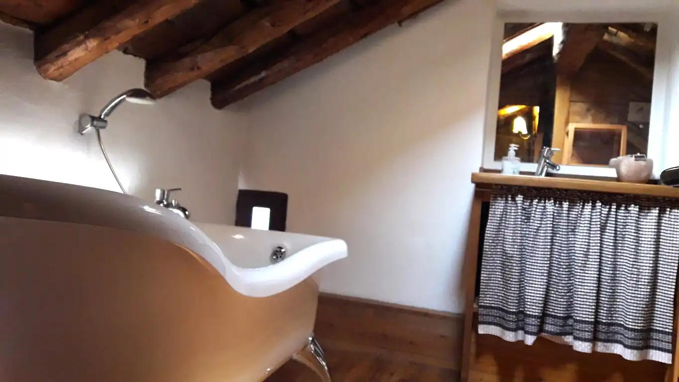 Bany de Dúplex en venda en Guils de Cerdanya amb Calefacció, Parquet i Traster