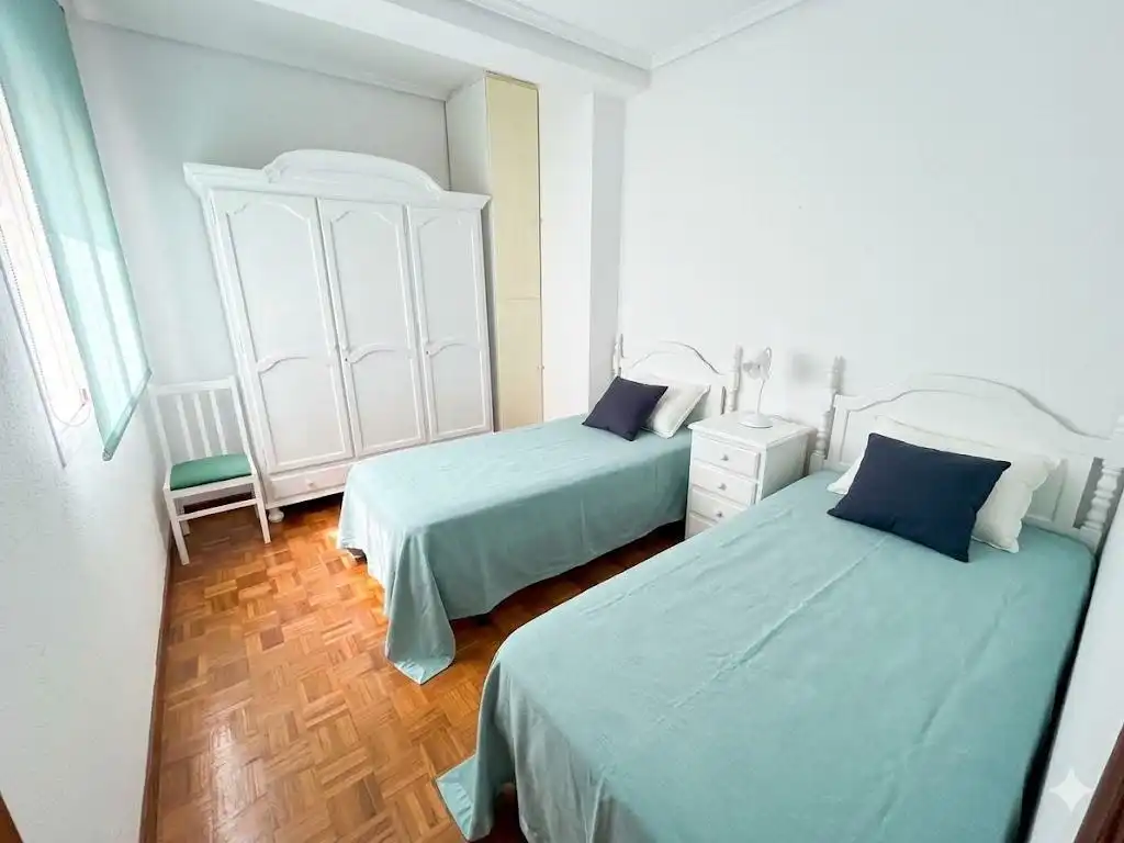Bedroom of Flat for sale in Ribeira  with Furnished
