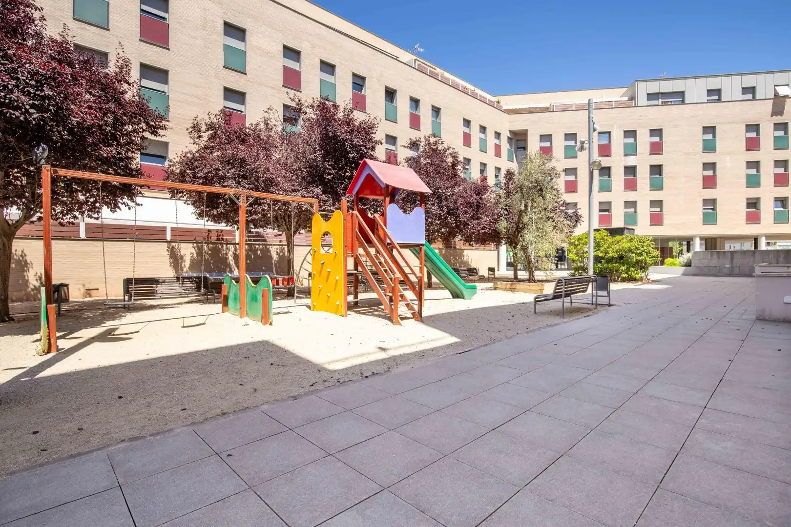 Terraza de Piso en venta en Terrassa con Calefacción y Piscina comunitaria