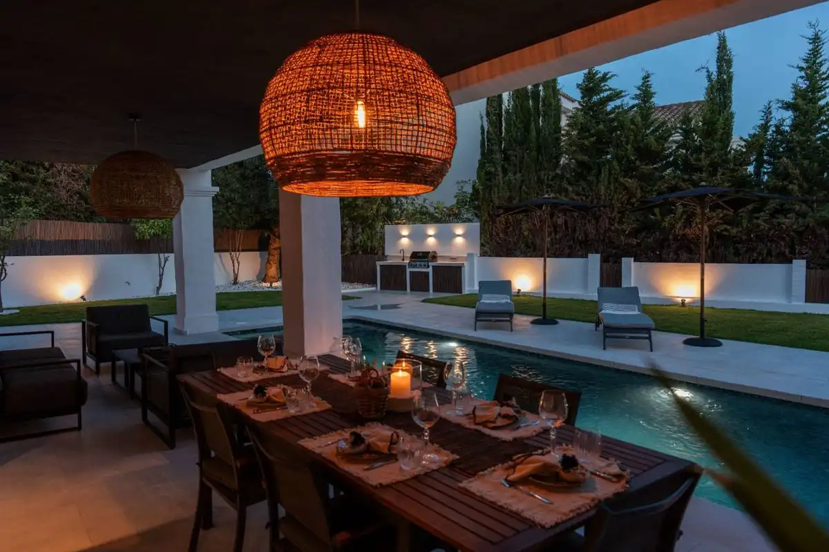 Terraza de Casa o chalet de alquiler en Estepona con Aire acondicionado, Jardín privado y Terraza