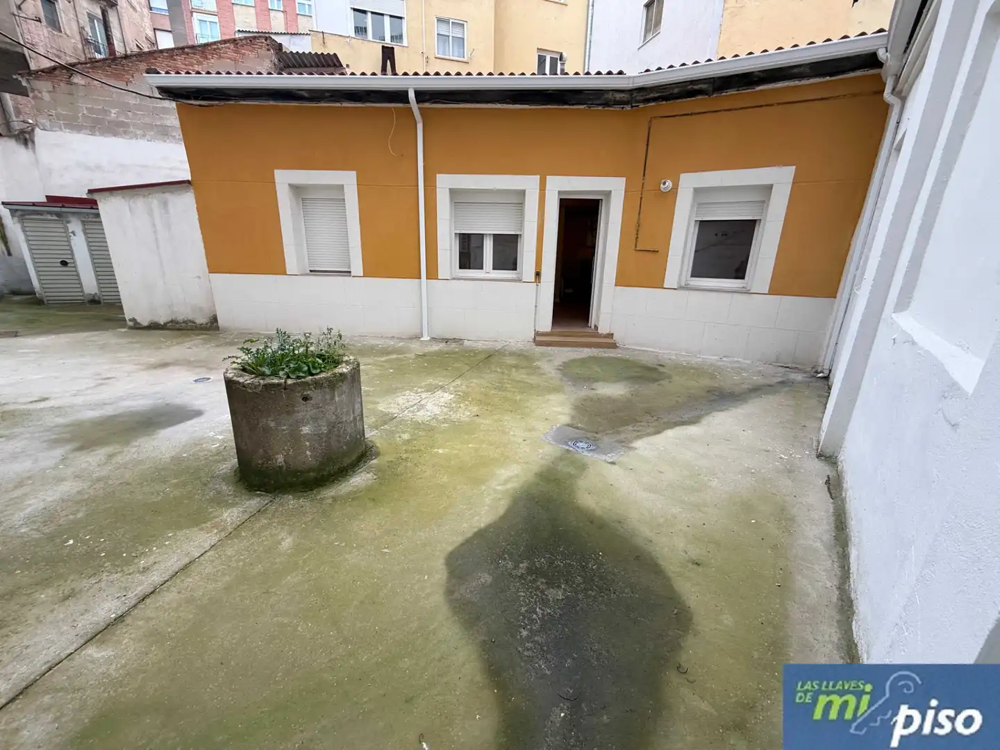 Exterior view of Flat for sale in Valladolid  with Heating, Parquet flooring and Terrace