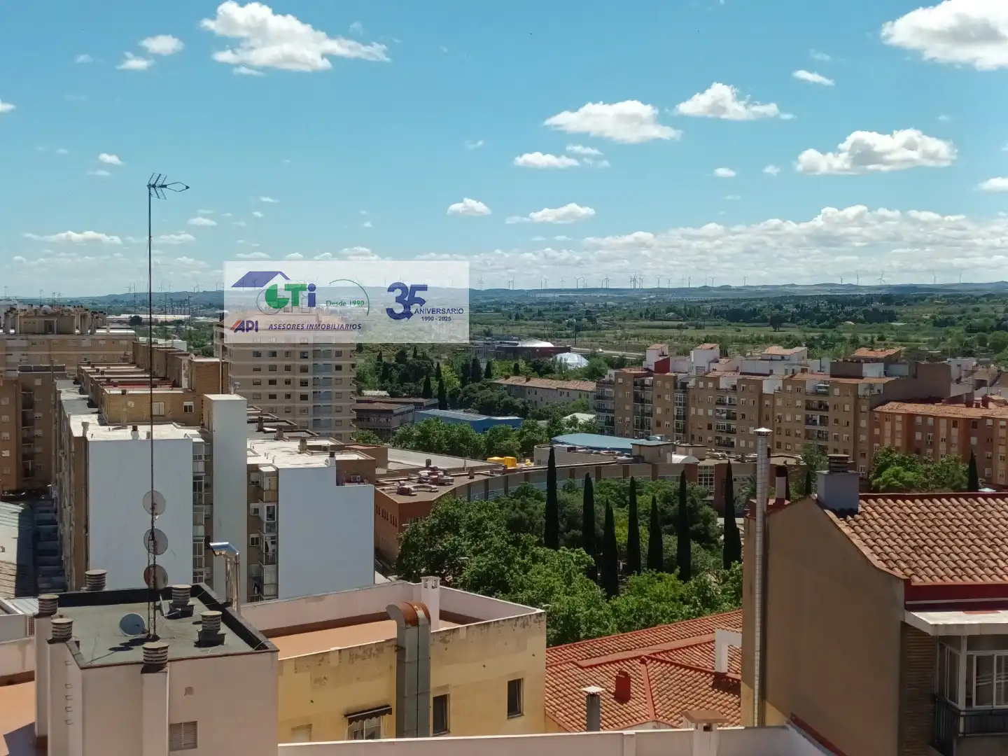 Vista exterior de Piso en venta en Zaragoza