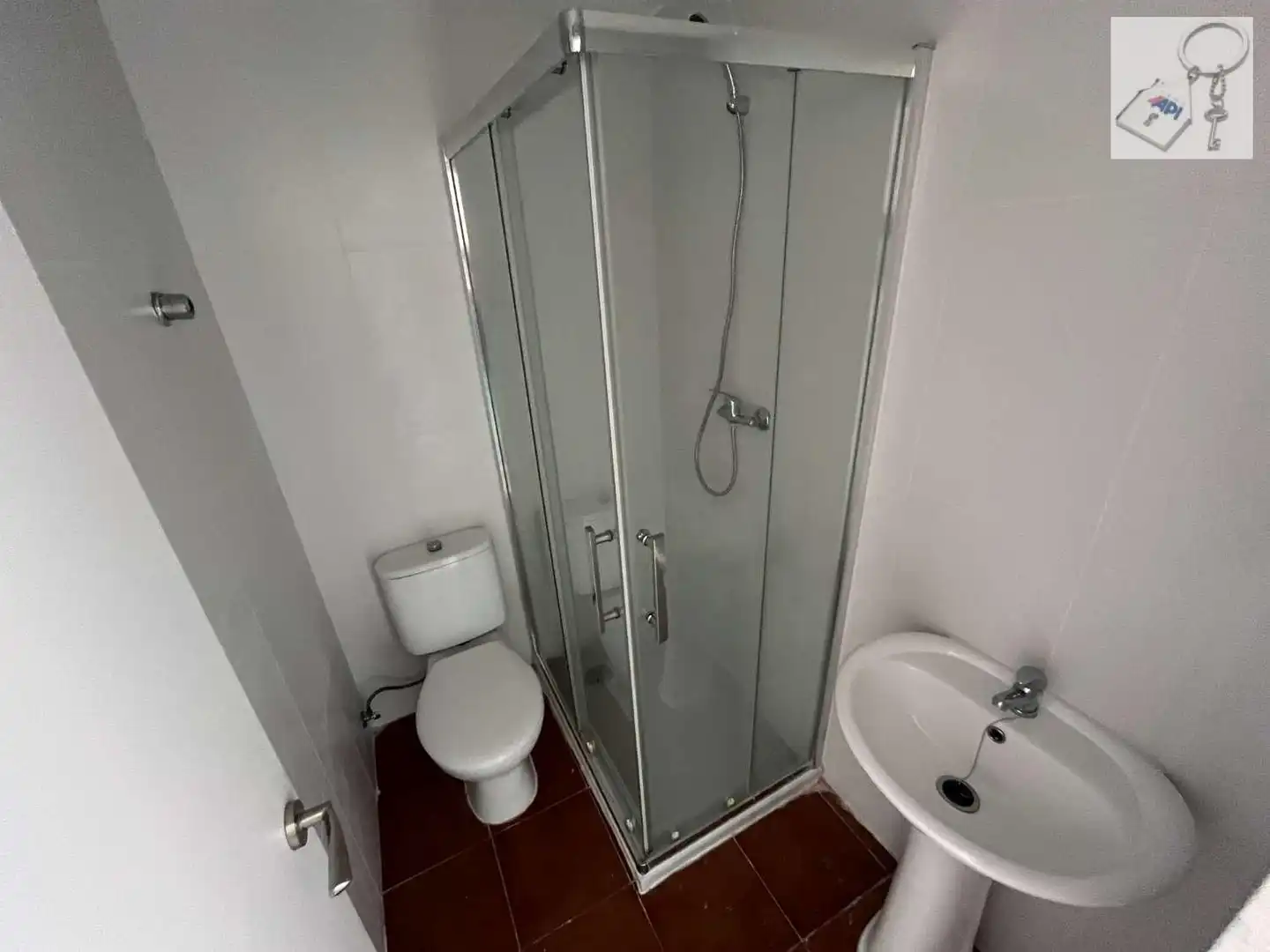 Bathroom of Apartments for sale in Torrevieja  with Terrace