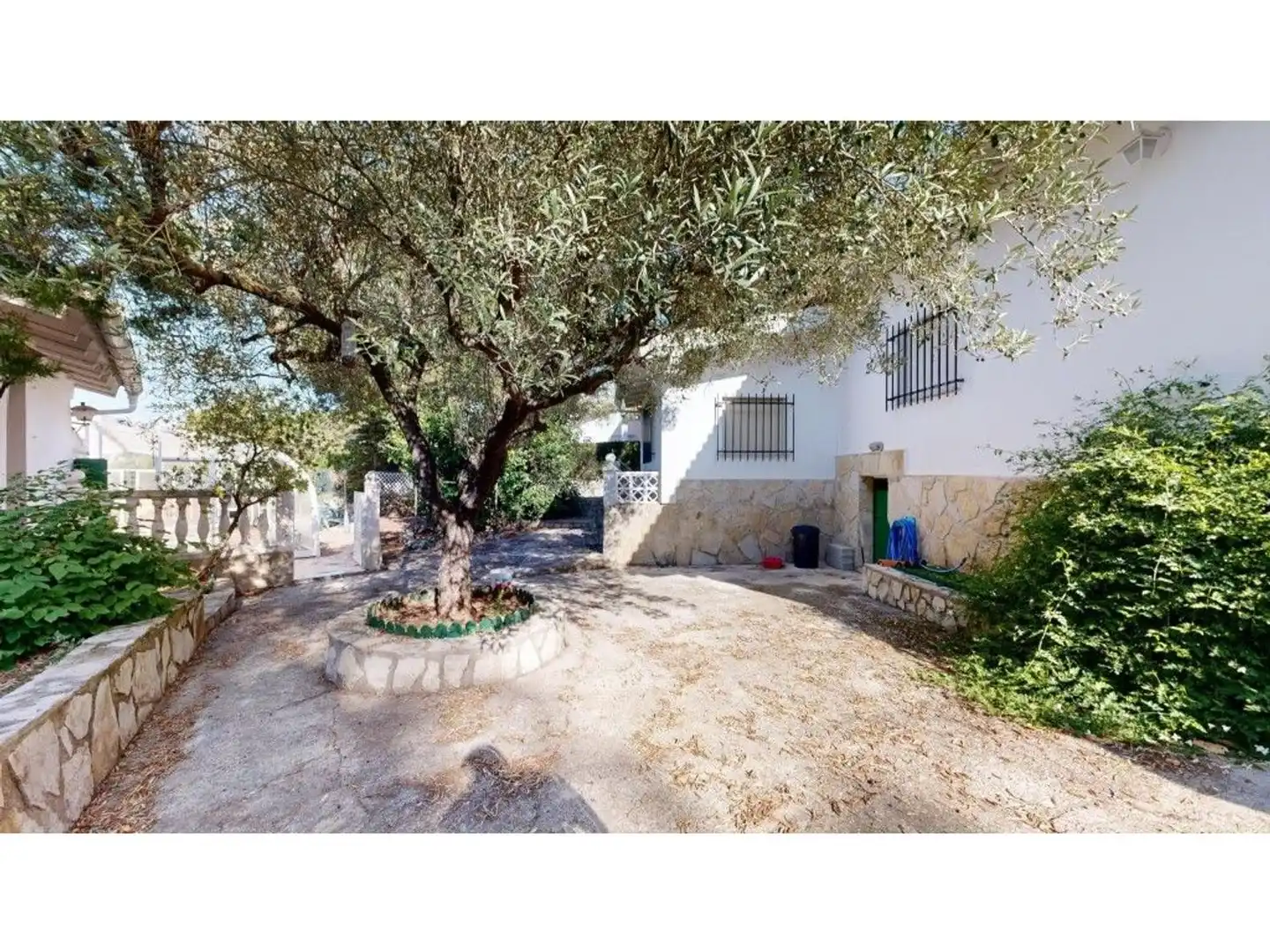 Vista exterior de Casa o chalet en venta en Tavernes de la Valldigna con Aire acondicionado, Jardín privado y Terraza