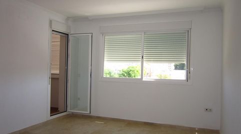 Foto 4 de Piso en venta en De Luis Alberto de Cuenca, 70, El Valle, Lucena