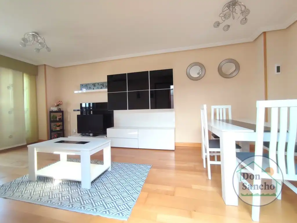 Living room of Attic for sale in Valladolid  with Air Conditioner, Heating and Terrace
