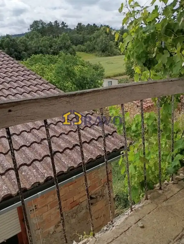 Casa con terraza en venta en Valle de Tobalina, imagen 3