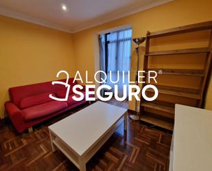 Living room of Flat to rent in Basauri   with Heating and Furnished