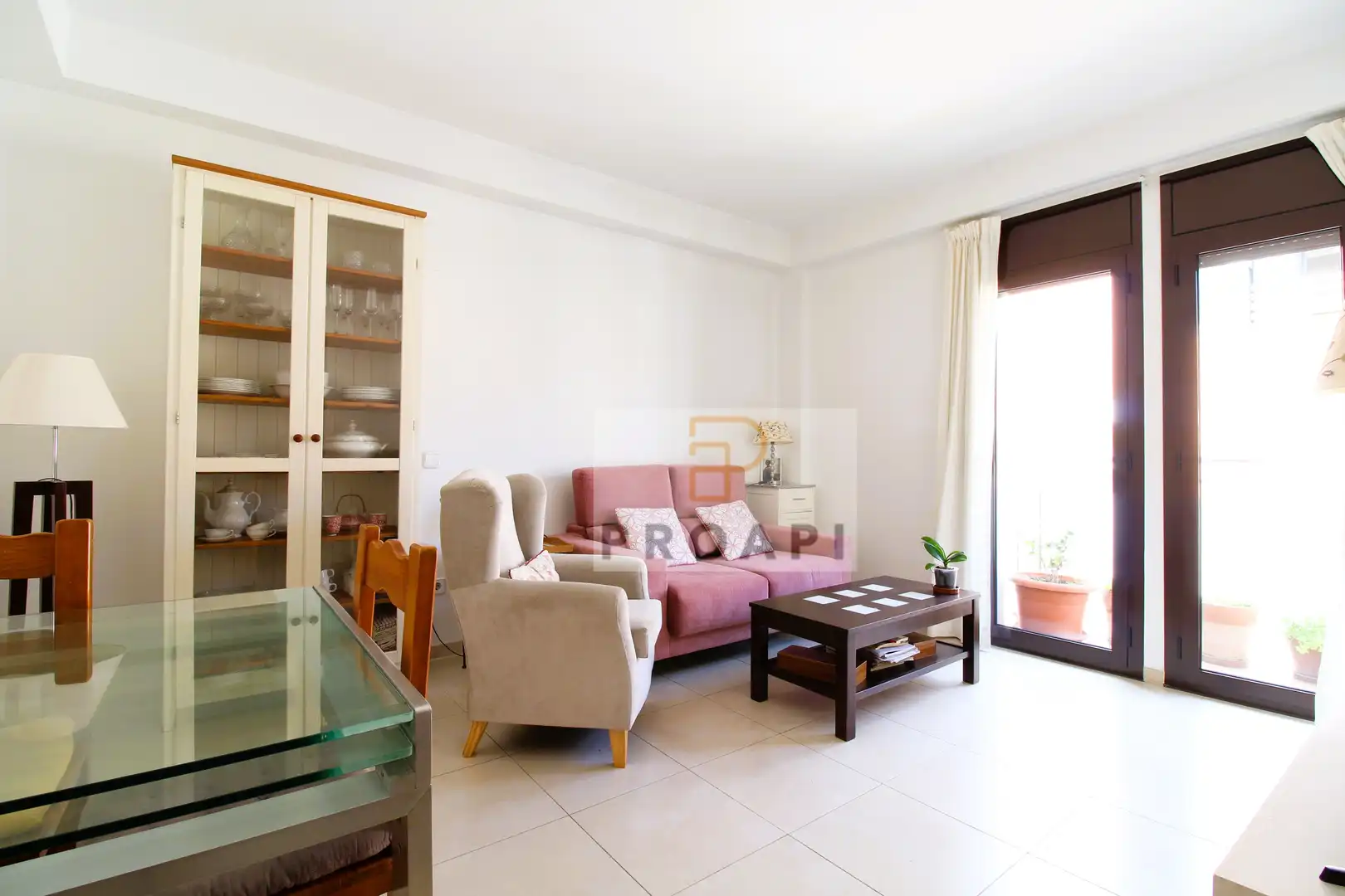 Wohnzimmer von Wohnung zum Verkauf in Girona mit Balkon