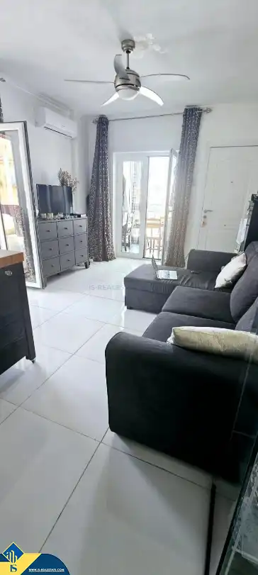 Wohnzimmer von Wohnungen zum Verkauf in Torrevieja mit Klimaanlage, Heizung und Terrasse