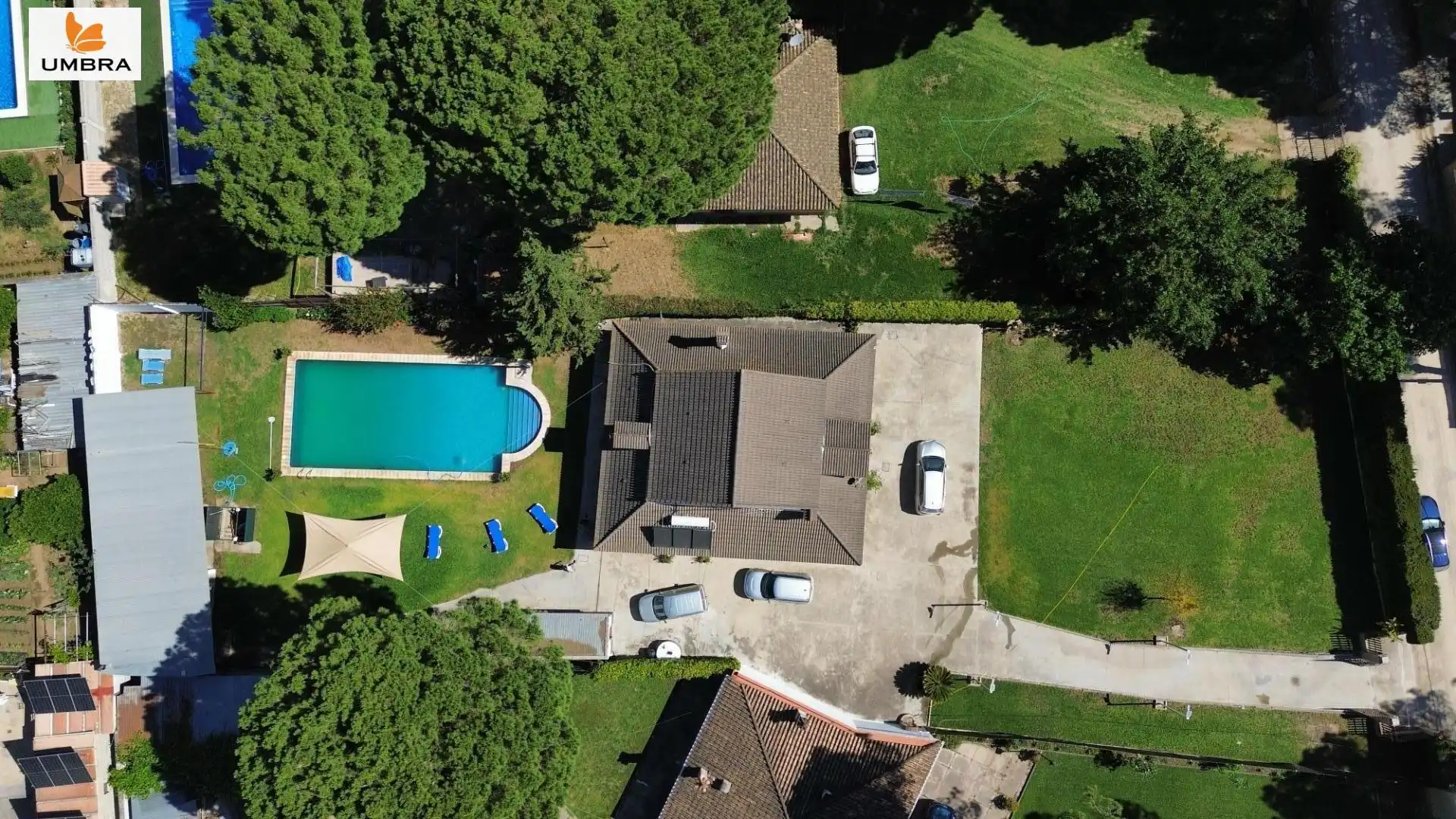 Vista exterior de Finca rústica en venda en Jerez de la Frontera amb Aire condicionat, Jardí privat i Terrassa