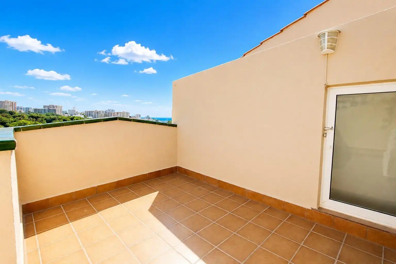 Ático con piscina en venta en Avenida GANDHI, imagen 6