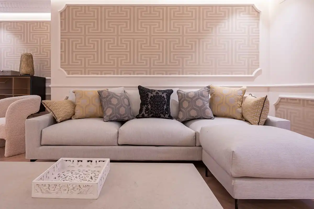 Flat with lift for sale in C. de Guzmán el Bueno, imagen 8
