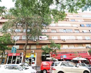 Exterior view of Flat for sale in  Madrid Capital  with Heating