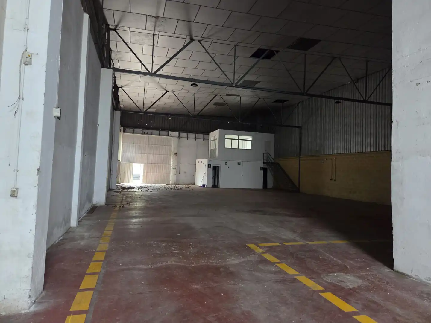 Nau industrial en venda a La Granja - La Colina - Los Pastores, imagen 3