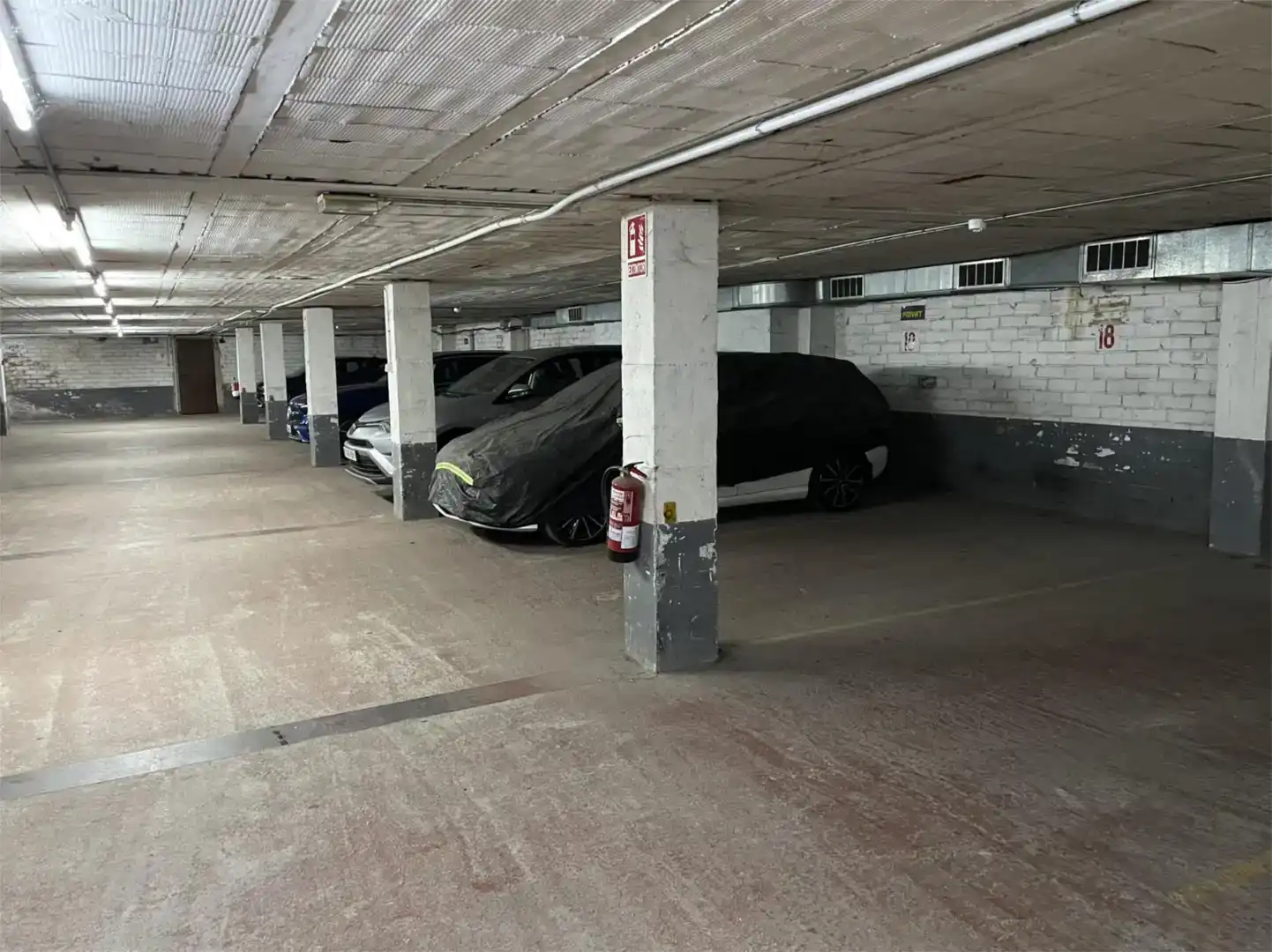 Parkplatz von Garage zur Miete in Premià de Dalt