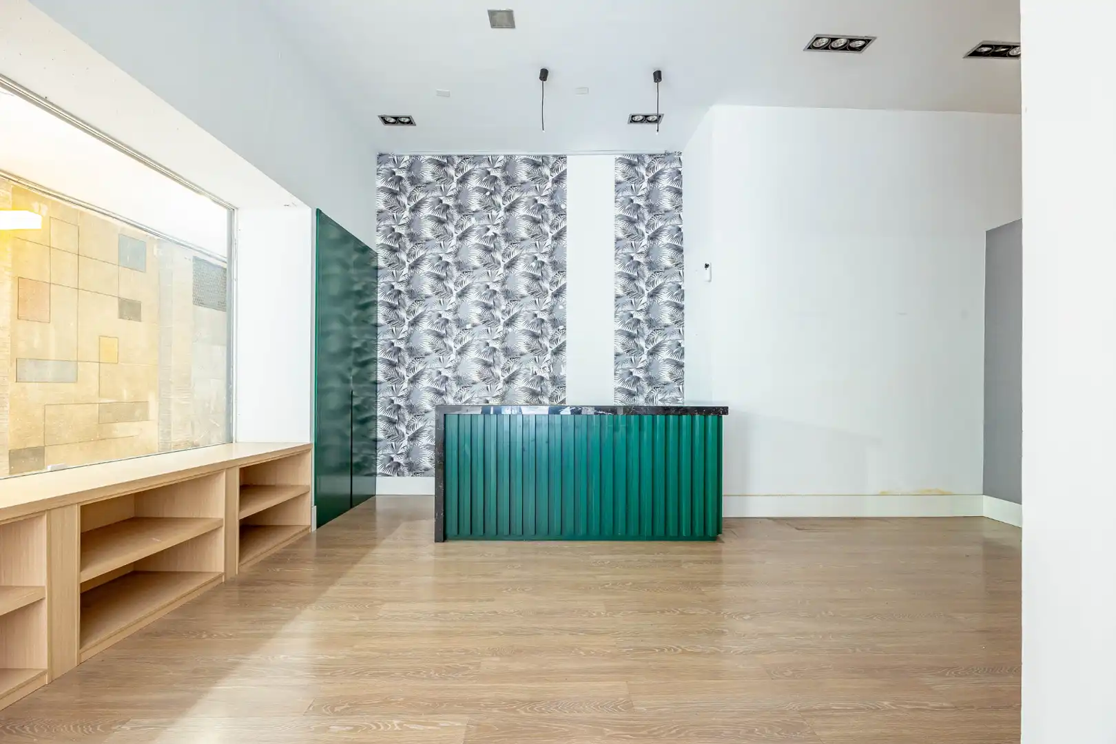 Local de lloguer en Las Palmas de Gran Canaria amb Aire condicionat, Parquet i Alarma