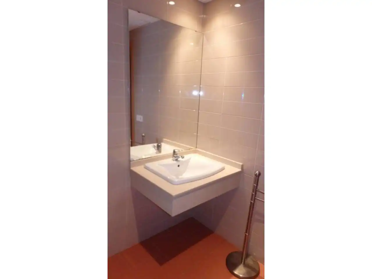 Baño de Apartamento de alquiler en San Roque - Ronda Norte