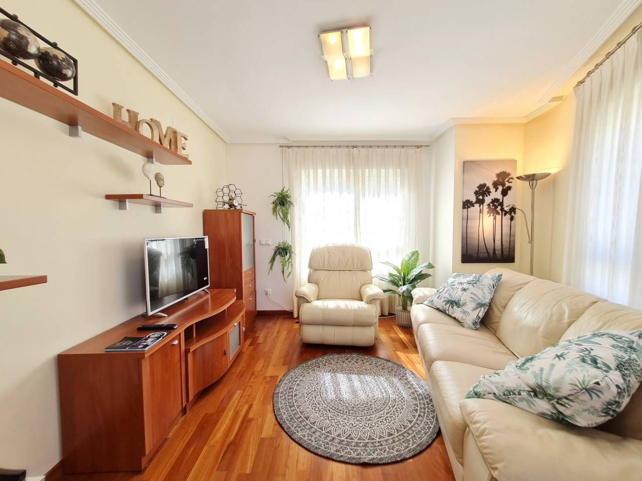 Flat to rent in maria nomdedeu, Alipark
