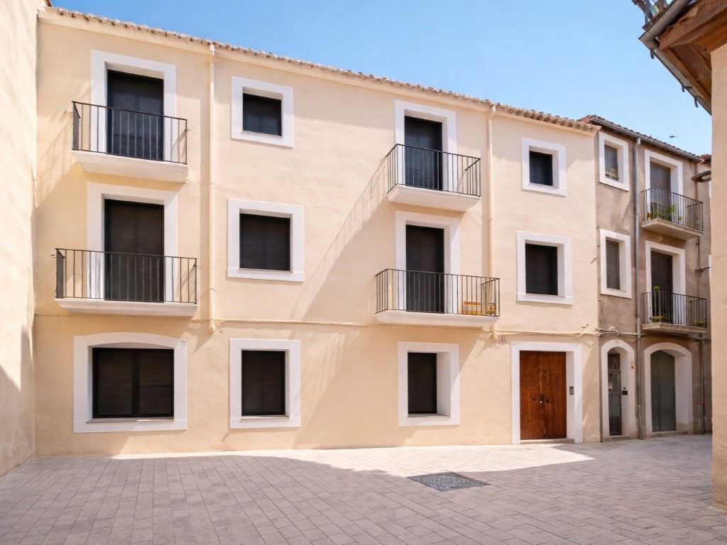 Exterior view of Flat for sale in Vilafranca del Penedès  with Air Conditioner, Heating and Oven
