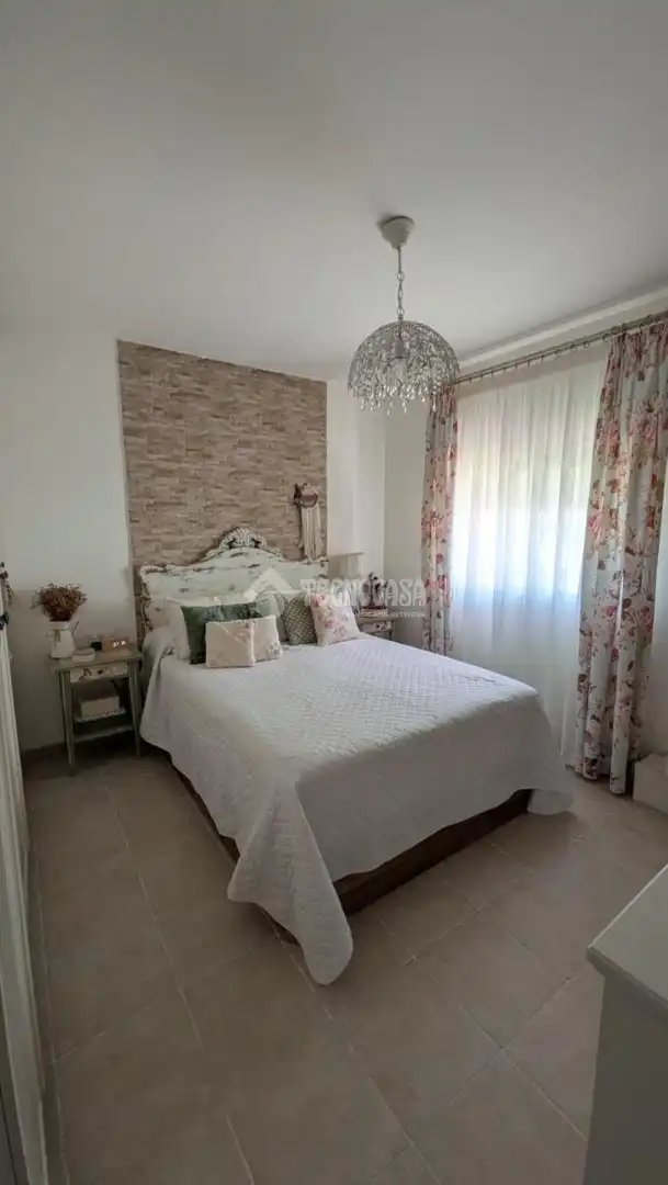 Habitación de Casa adosada en venta en Marchena