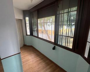 Bedroom of Flat for sale in  Sevilla Capital  with Air Conditioner