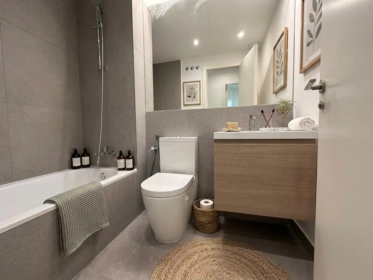 Baño de Ático en venta en Madrid con Aire acondicionado, Calefacción y Terraza