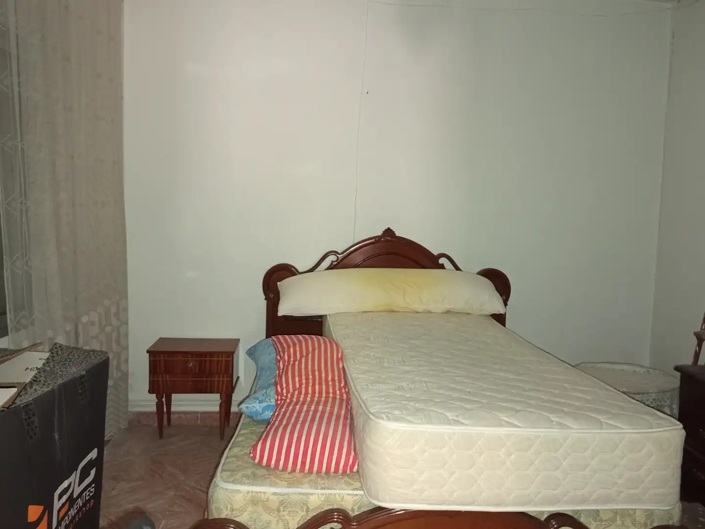 Dormitori de Casa o xalet en venda en Villatobas amb Calefacció