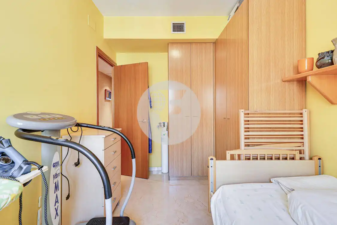 Habitación de Ático en venta en Gavà con Aire acondicionado, Calefacción y Terraza