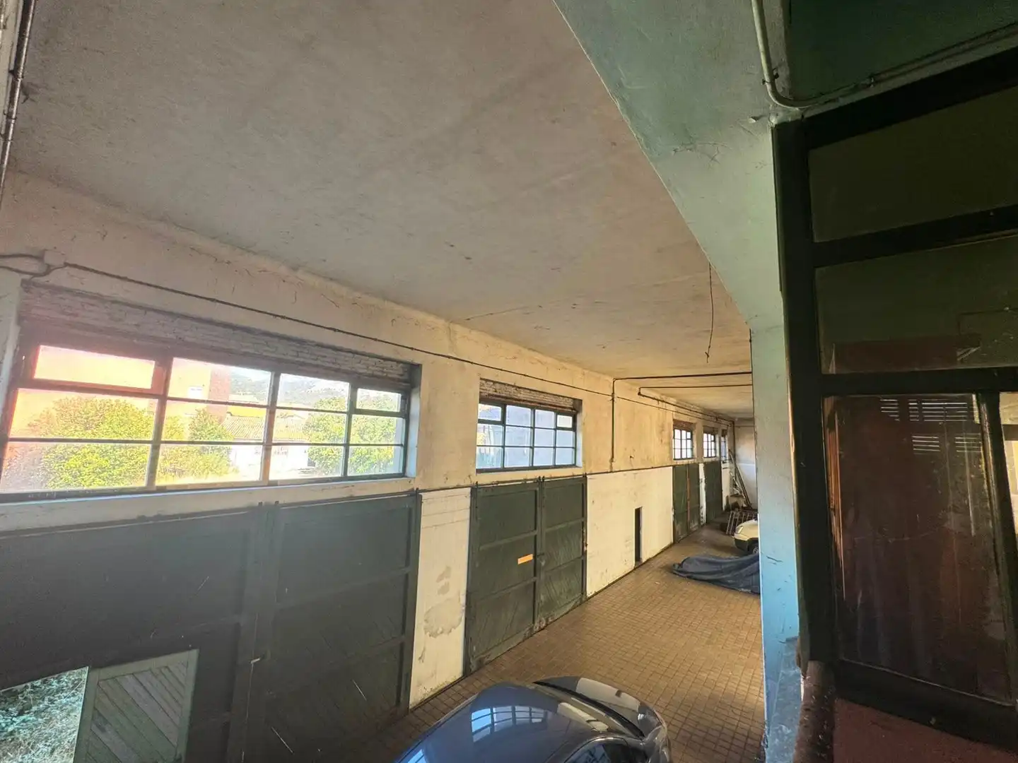 Exterior view of Buildings for sale in La Robla 