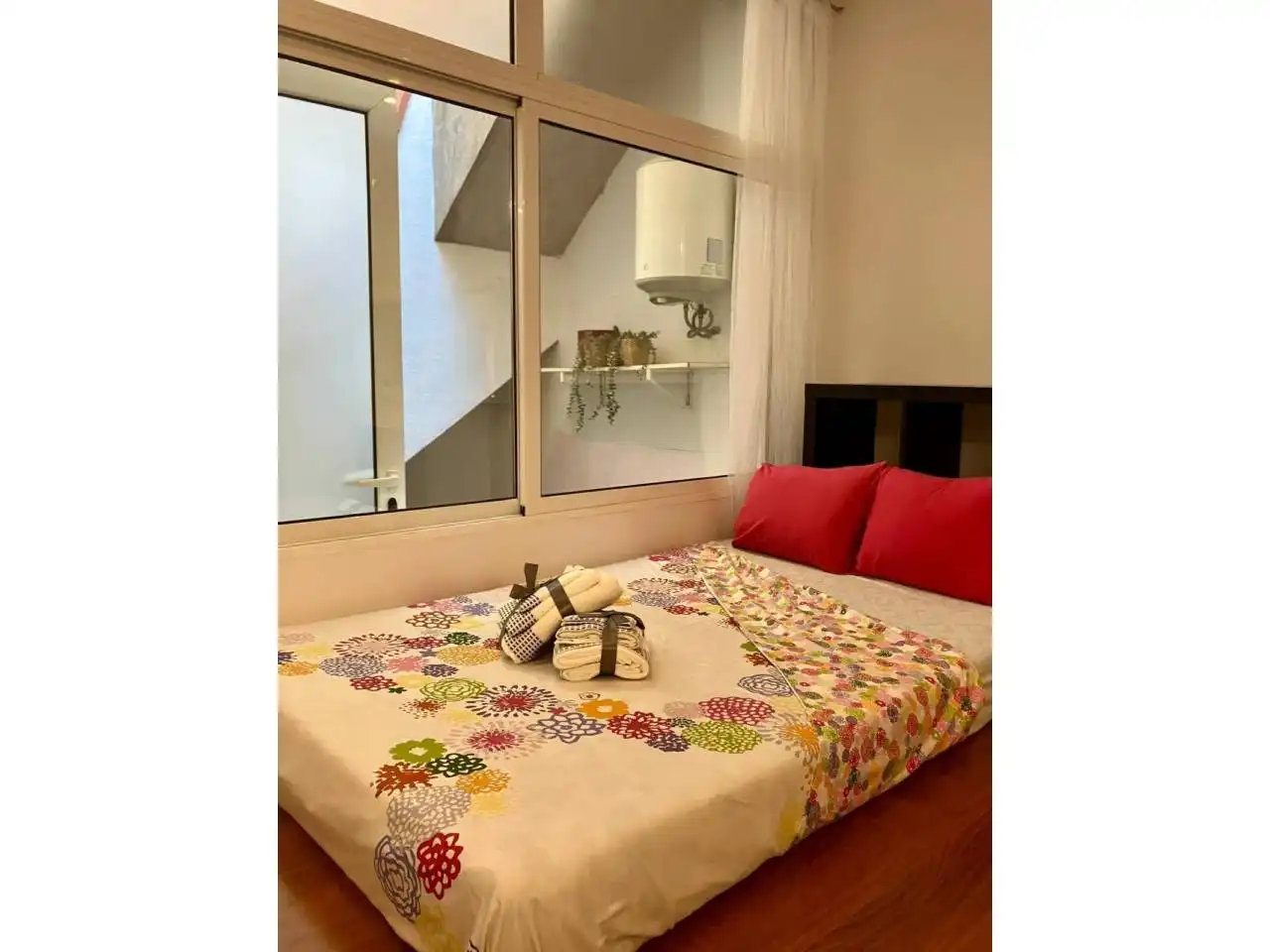 Bedroom of Flat for rent in Barcelona  with Air Conditioner, Heating and Private garden