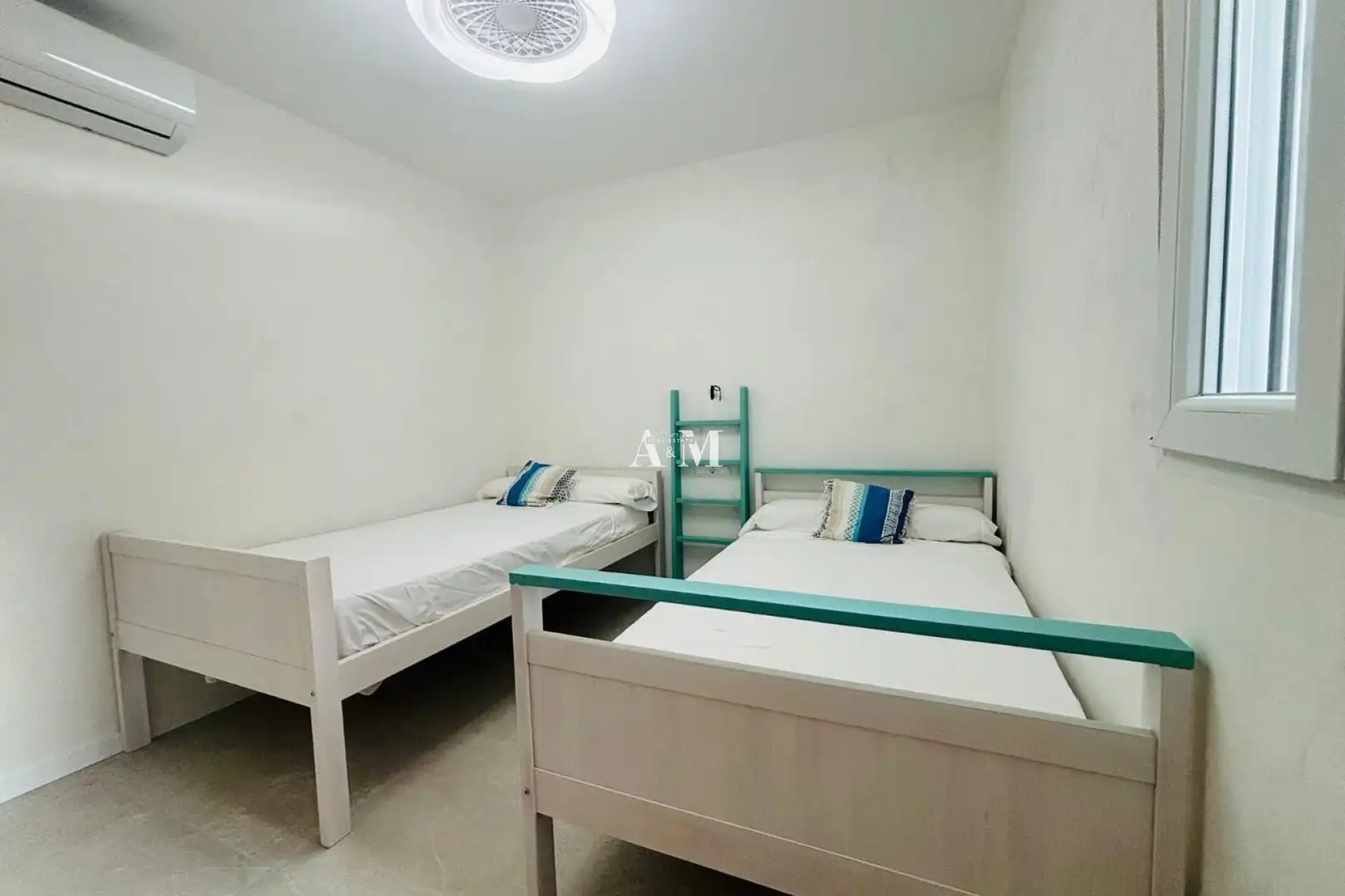 Habitación de Piso de alquiler en Torrevieja con Aire acondicionado, Calefacción y Terraza