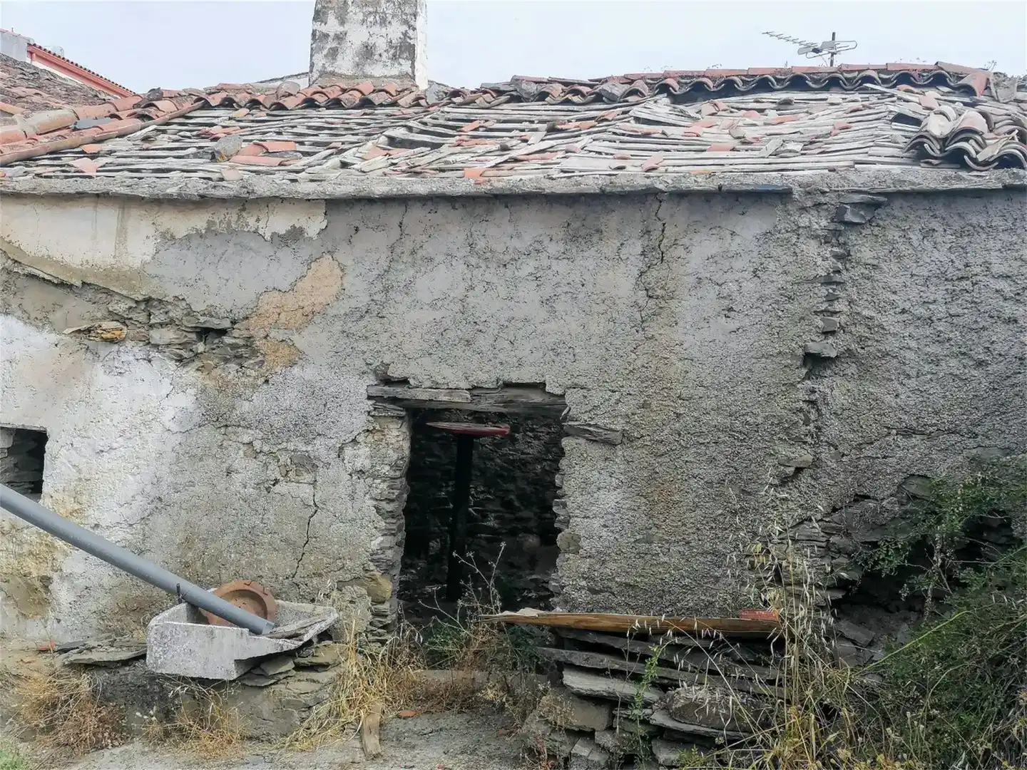 Vista exterior de Planta baixa en venda en Arroyomolinos de León amb Jardí privat