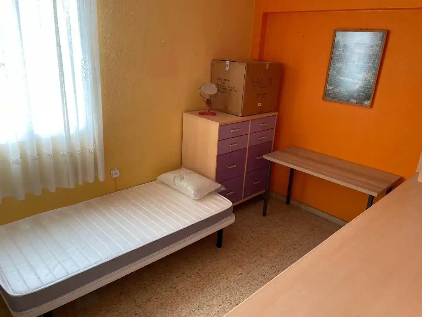 Bedroom of Flat for rent in  Valencia Capital  with Air Conditioner and Balcony