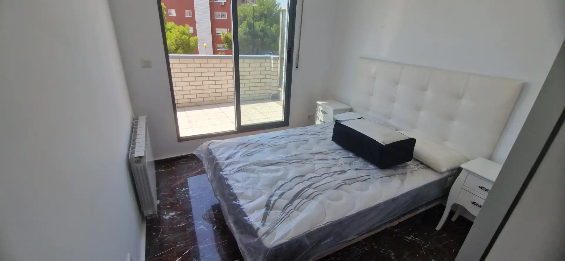 Bedroom of Detached homes for sale in Zaragoza  with Air Conditioner, Heating and Private garden