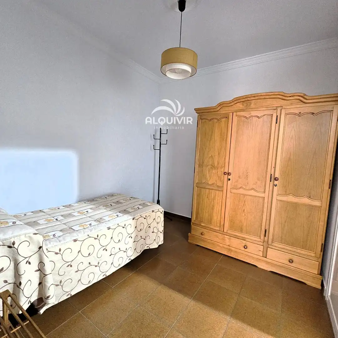 Habitación de Casa adosada en venta en Almonte con Aire acondicionado, Terraza y Amueblado