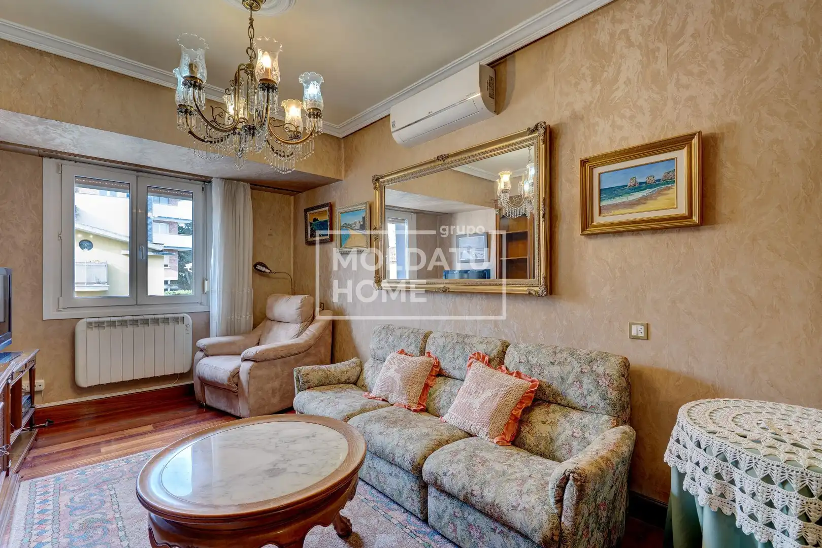 Sala de estar de Piso en venta en Irun  con Aire acondicionado, Calefacción y Trastero