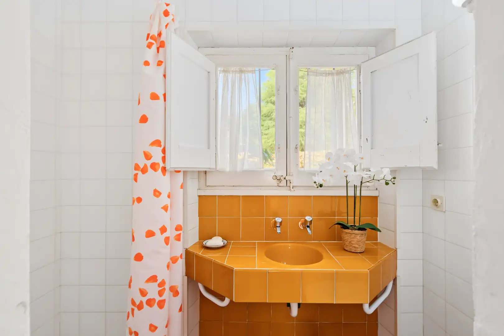 Baño de Casa o chalet en venta en L'Escala con Jardín privado, Terraza y Trastero