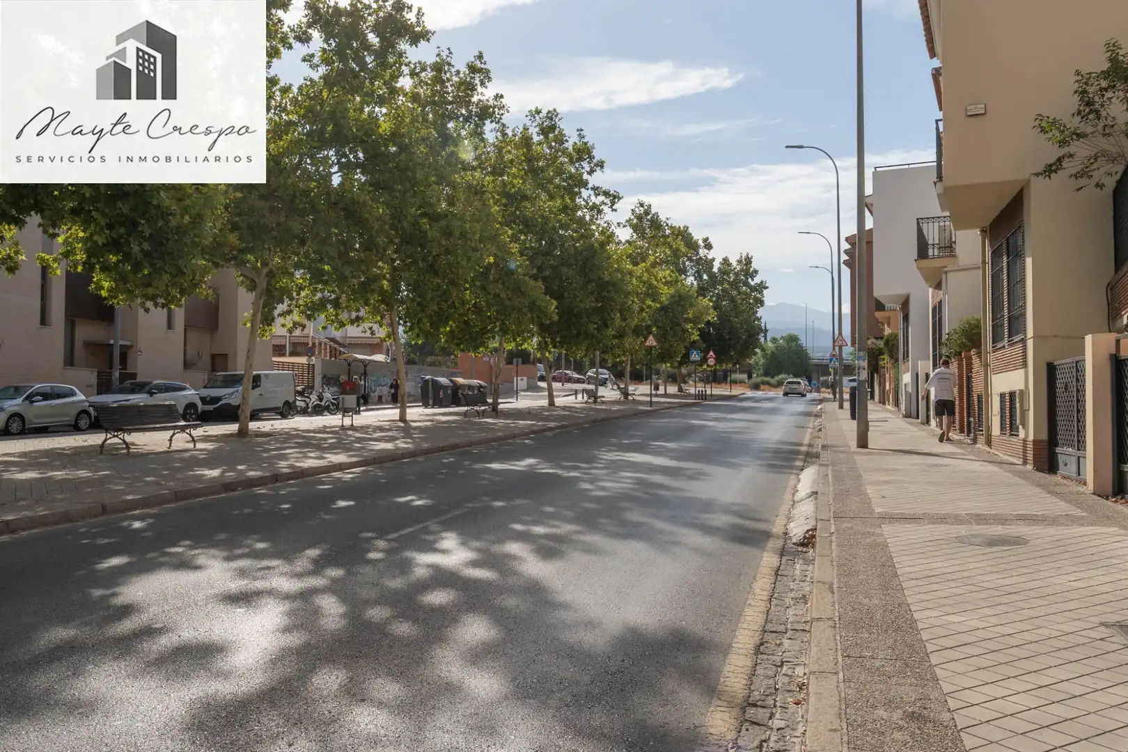 Außenansicht von Gebäude zum Verkauf in Granada