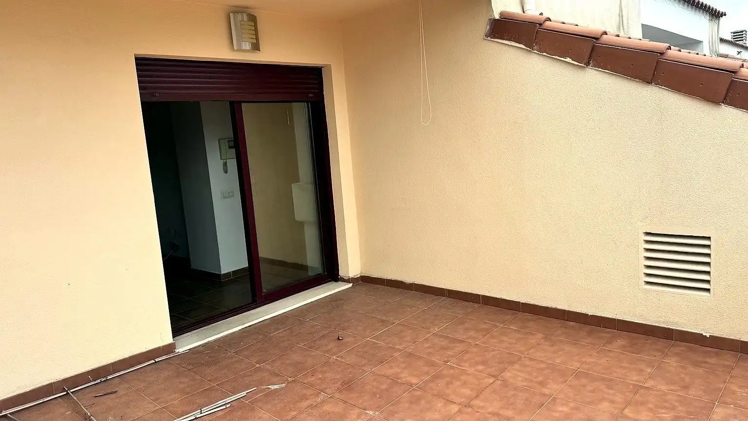 Balcony of Attic for sale in Almazora / Almassora  with Air Conditioner and Terrace