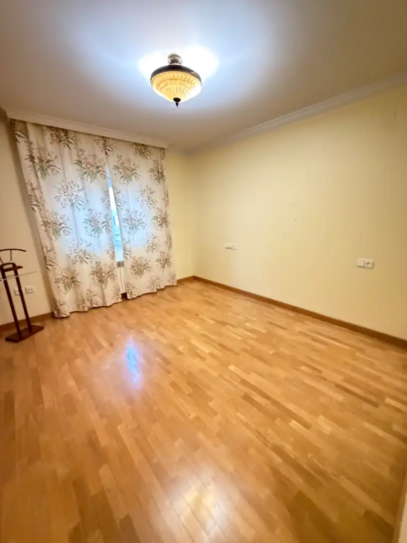 Detached homes for sale in Calle Olmos, 7, Ciudad Jardín